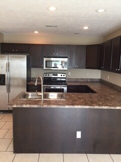 Foto del edificio - Very Nice 2 bed, 2.5 bath townhouse