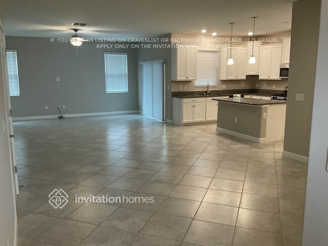 Building Photo - 2861 Gridiron Garden Isle