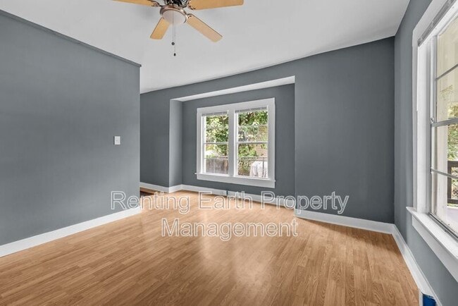 Building Photo - 3111 Avenue D