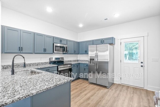 Building Photo - 103 Front Rdg Cir