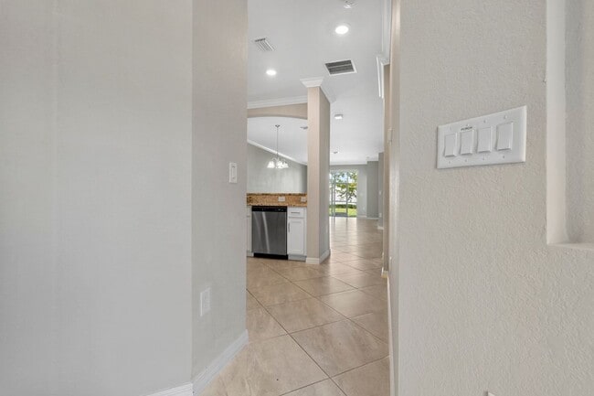 Building Photo - 4264 Lemongrass Dr