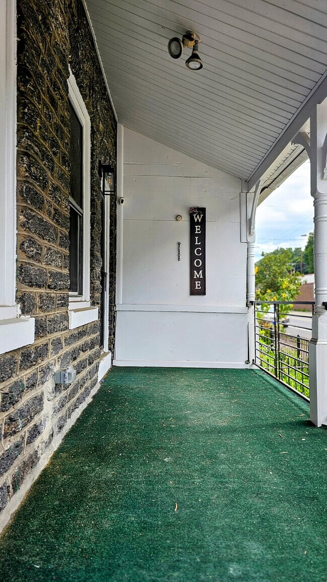 Foto del edificio - 5347 Belfield Ave