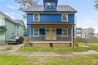 Building Photo - 691 Jefferson Ave