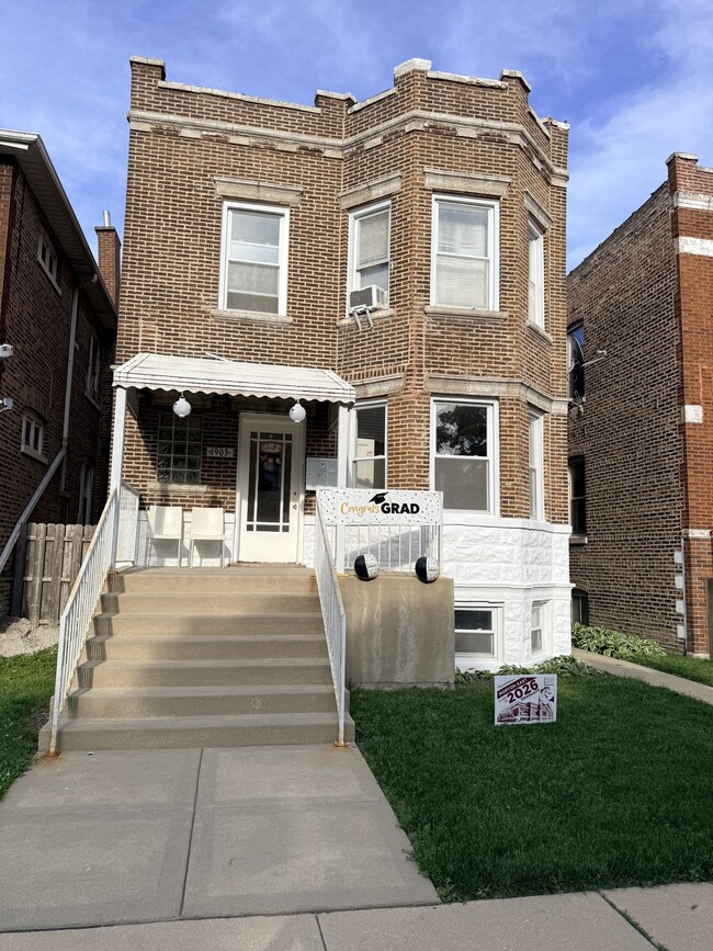 Building Photo - 1903 S 49th Ave