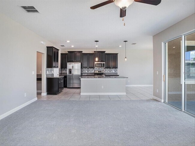 Building Photo - 10017 Ivory Dr