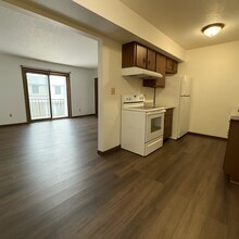 Building Photo - 906 Cedar River Dr