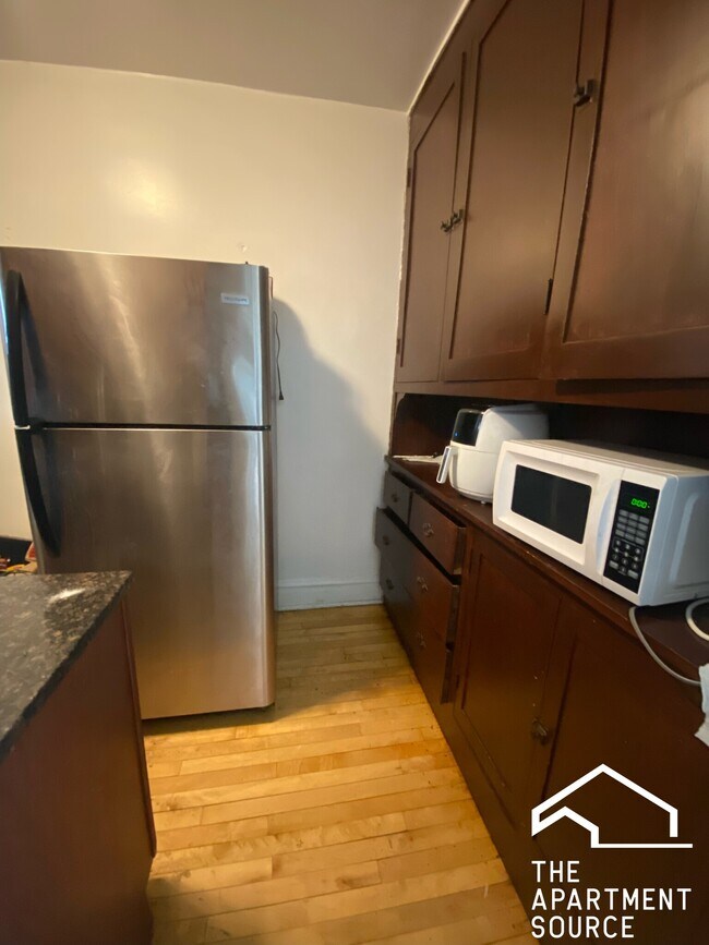 Building Photo - 2102 S 51st Ave