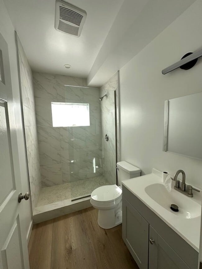 Foto del edificio - Looking for comfort, privacy, and modern l...