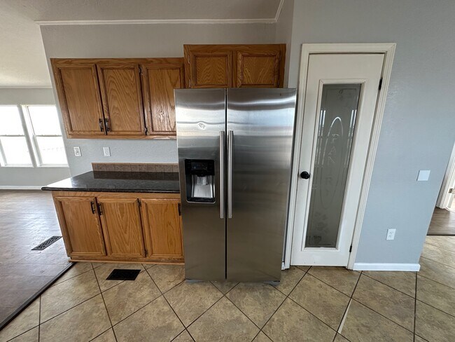 Foto del edificio - 7301 E County Road 62