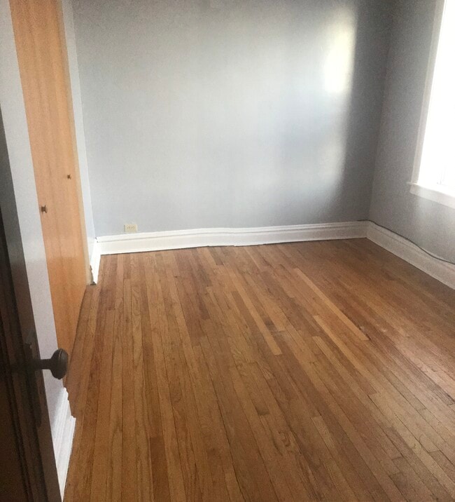 Bedroom 1 - 5201 N Latrobe Ave