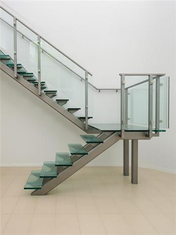 Foto del edificio - 3408 Armstrong Ave
