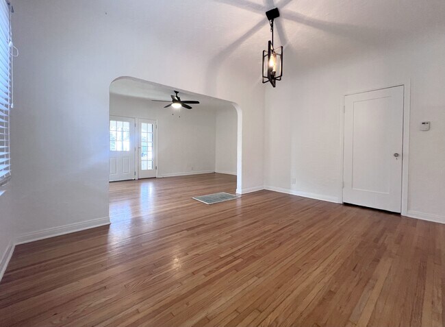 Foto del edificio - 4628 6th Ave