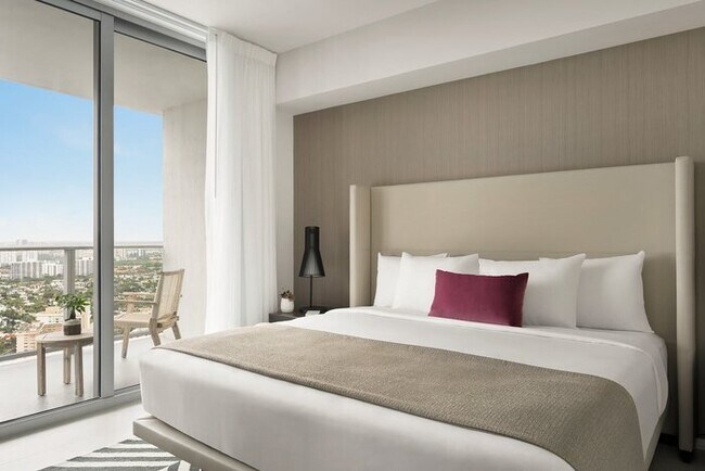 Foto del edificio - Stunning High-Floor City View 1BR Hyde Bea...