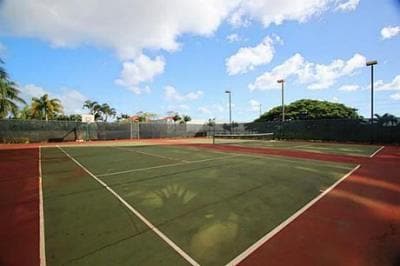Building Photo - 1060 Kamehameha Hwy