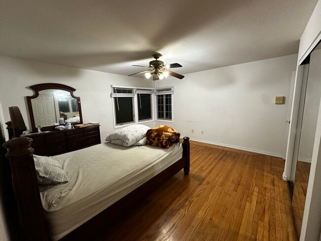 Building Photo - 993 Contra Costa Dr