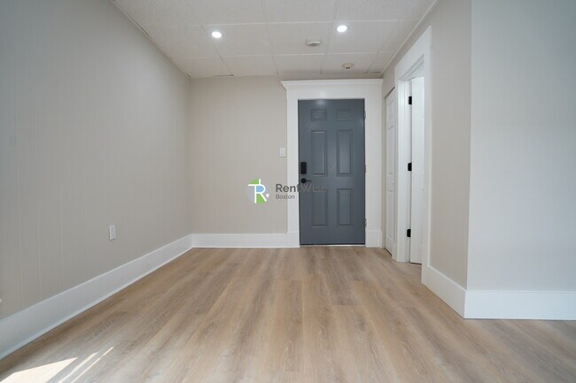 Foto del edificio - 142 Dorchester St