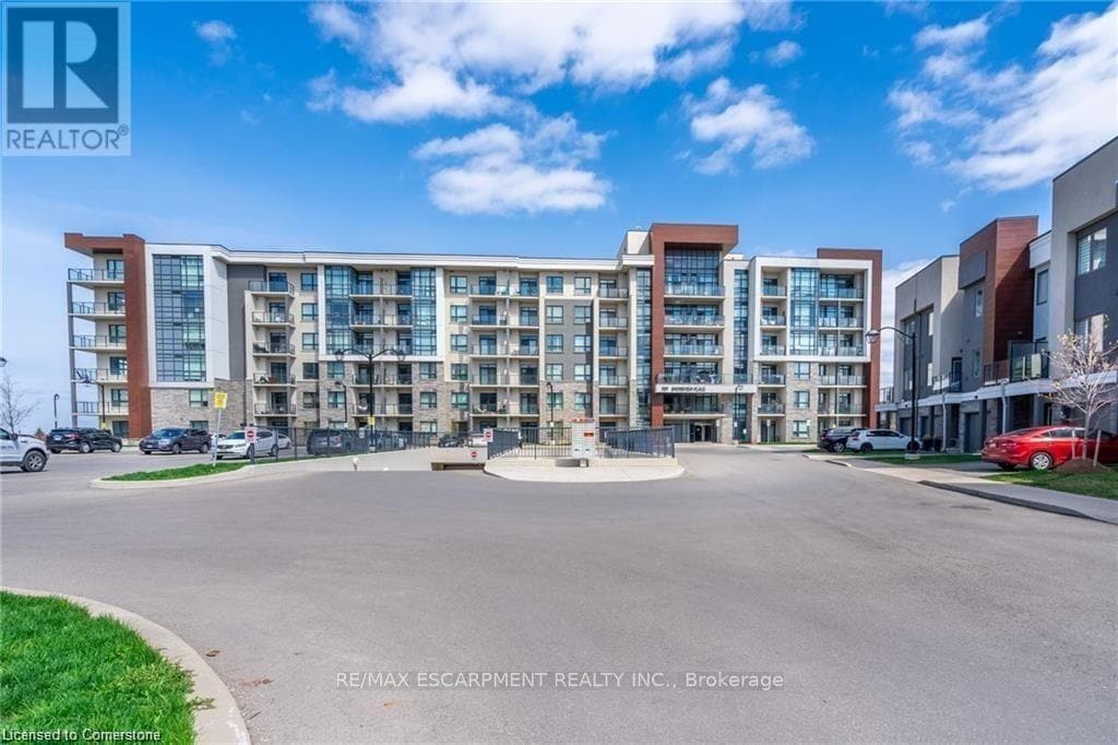 Photo principale - 101 Shoreview Pl