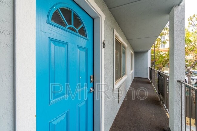 Foto del edificio - 645 S Virginia St