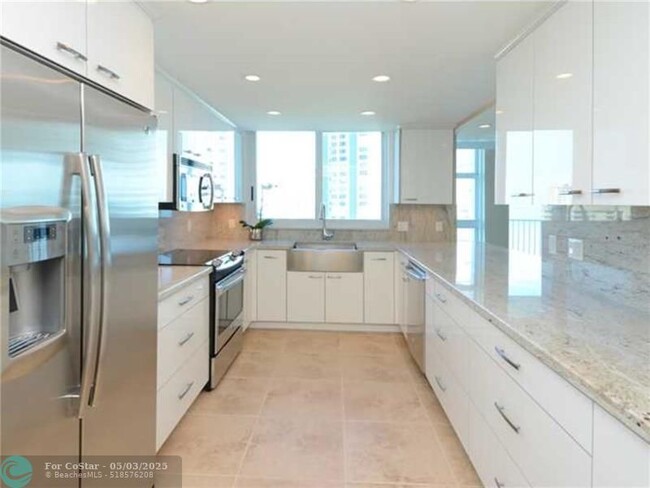 Foto del edificio - 1360 S Ocean Blvd