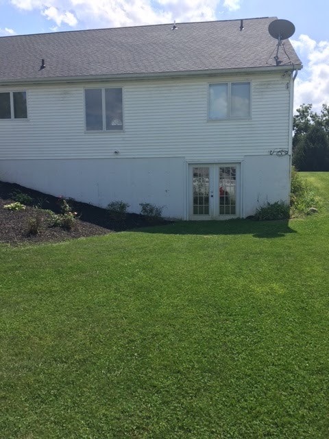 Building Photo - 13340 Nutmeg Ridge Dr