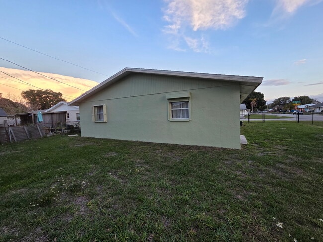 Foto del edificio - 400 Count St