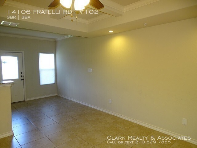 Foto del edificio - 14106 Fratelli Rd