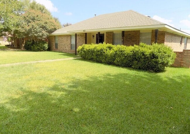 Foto del edificio - 513 Woodhollow Dr