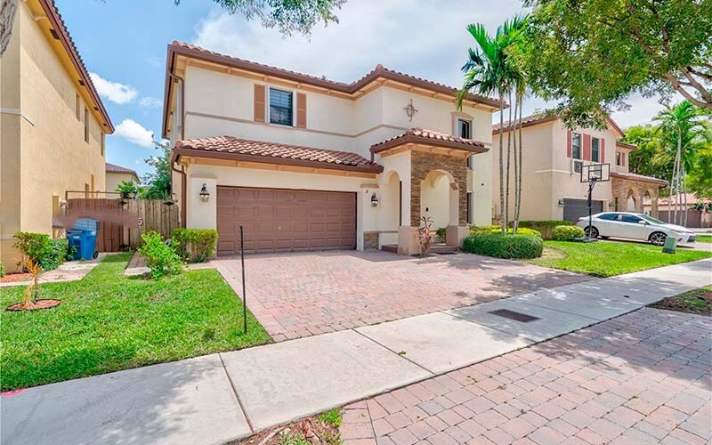 Foto principal - 15166 SW 119th St