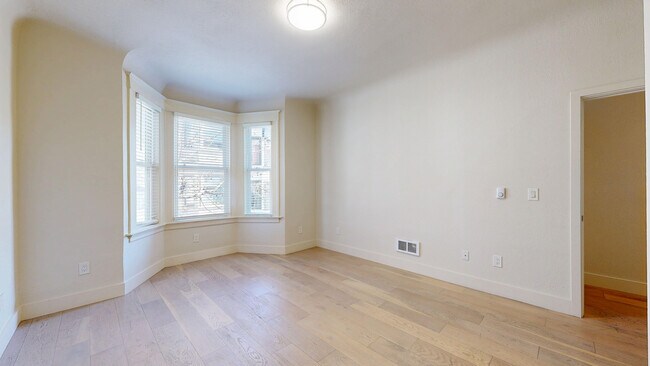 Building Photo - 644A Natoma St