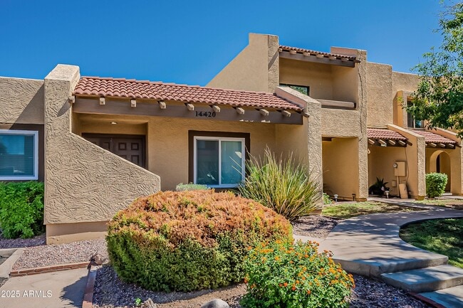 Building Photo - 14420 N 57th Dr