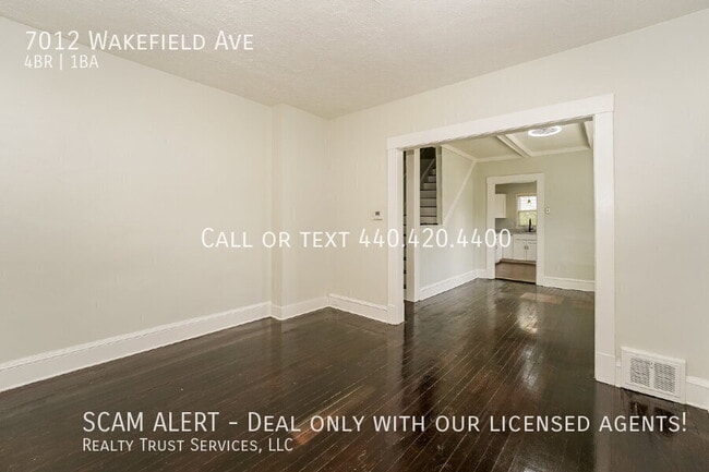 Foto del edificio - 7012 Wakefield Ave