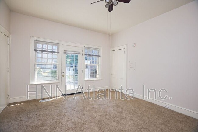 Foto del edificio - 433 N Highland Ave NE