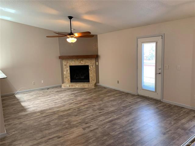 Foto del edificio - 2046 Bayonne Dr