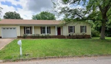 Building Photo - 302 Hunters Trail