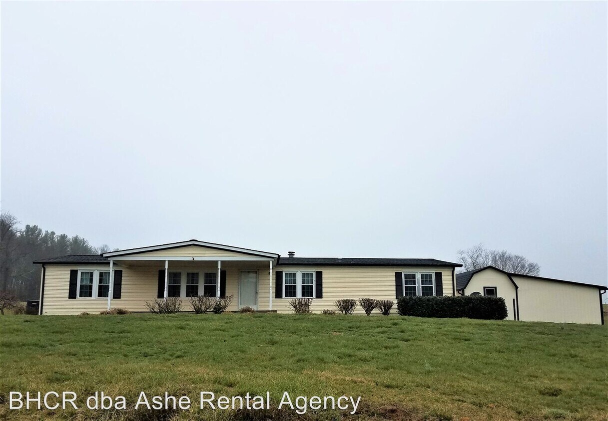 Primary Photo - 3 br, 2 bath House - 545 Roy Goodman Rd