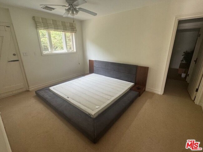 Foto del edificio - 29244 Greenwater Rd