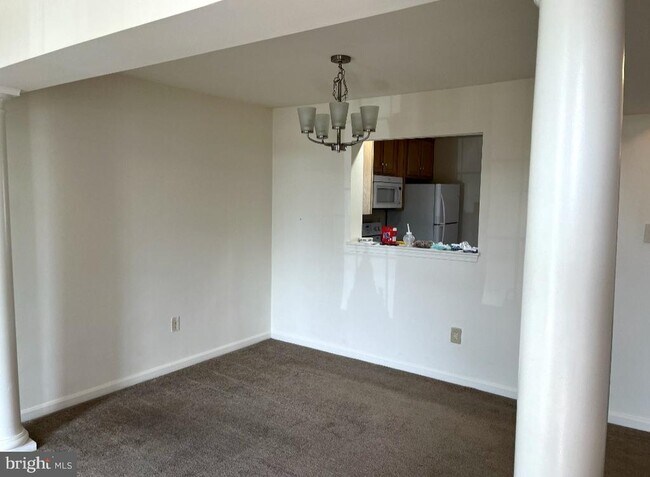 Building Photo - 17614 Slate Way