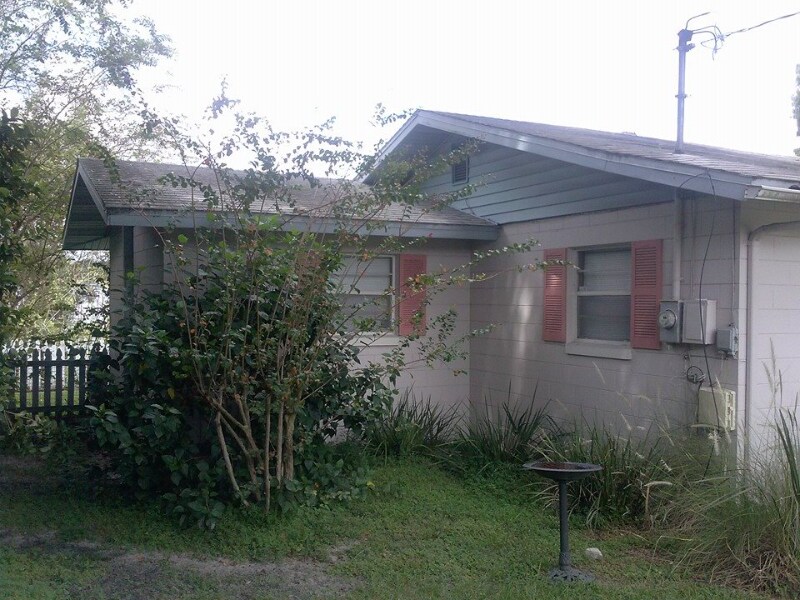 Foto del edificio - 737 Lake Martha Dr NE