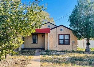 Building Photo - 510 W 15th St