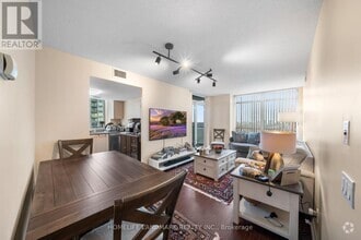 Building Photo - 28-2128 Harrison Garden Blvd