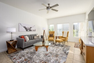 Building Photo - 5450 E Deer Valley Dr