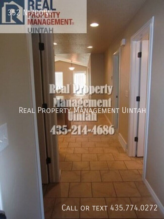 Foto del edificio - 352 N 700 W