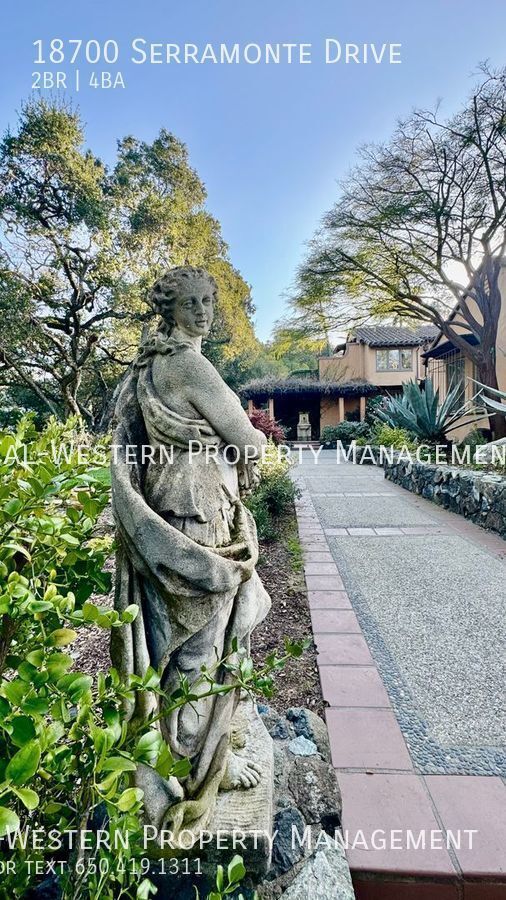 Foto del edificio - 18700 Serramonte Dr