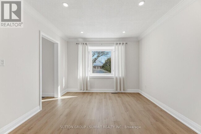 Building Photo - 50 Twenty First St