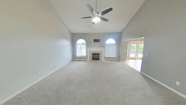 Building Photo - 21494 Pine Cone Dr