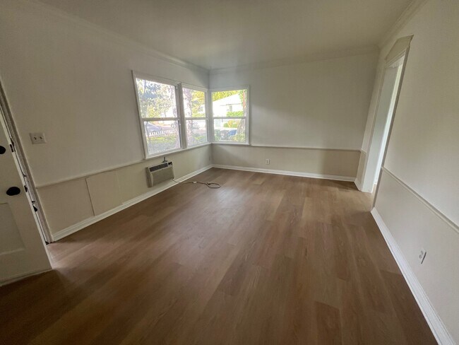 Foto del edificio - 129 Stonehaven Way