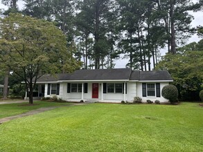 Building Photo - 322 Kirkwood Dr