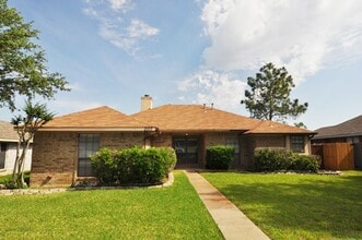 Building Photo - 3117 Kellie St