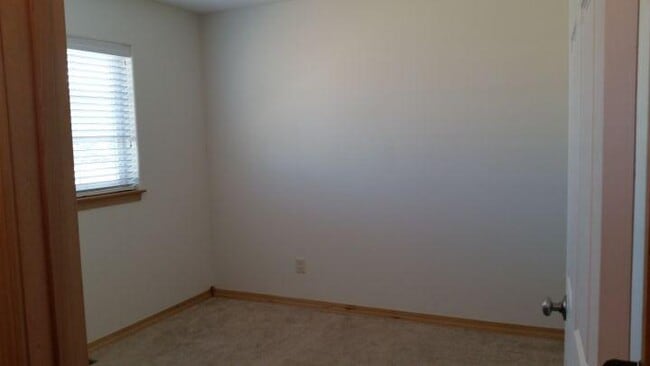 Building Photo - 4 bedroom in Billings MT 59105