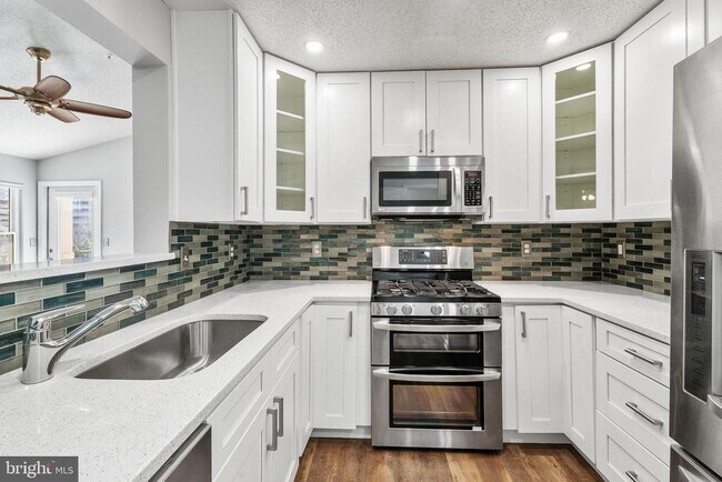 Foto del edificio - 12024 Taliesin Pl